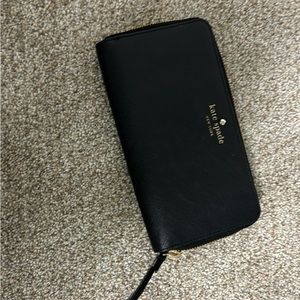 Kate spade wallet purse black great condition